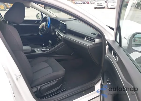 2022 Kia K5 Lx из США, поврежденный, VIN 5XXG24J2XNG161641